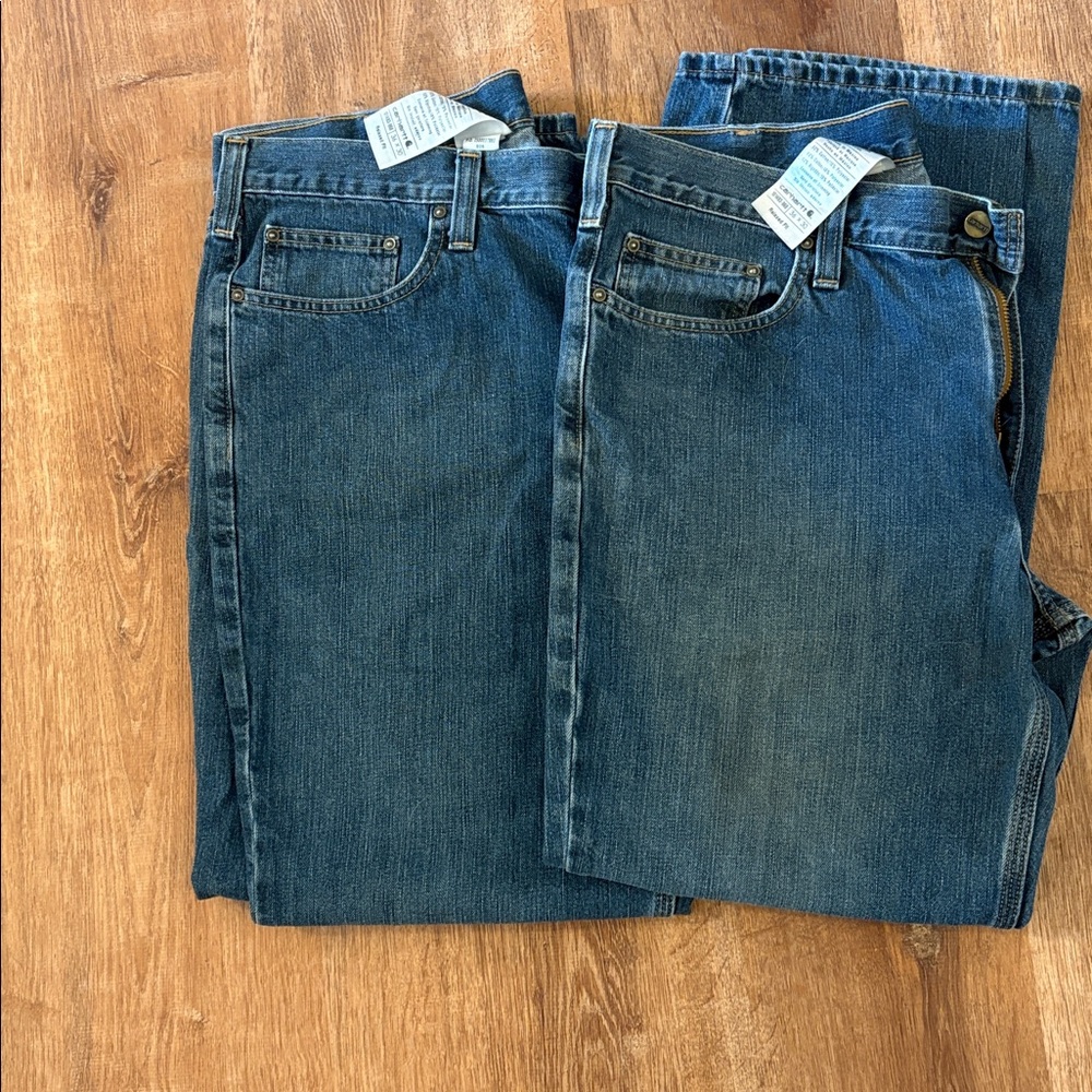 EUC 2 Pair Carhartt Men's Relaxed Fit Denim Jeans 36 x 30